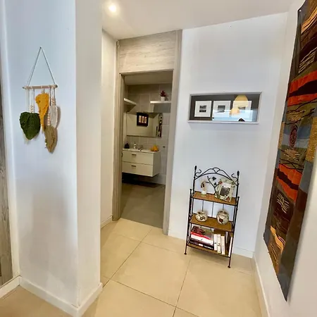 Loft La Cueva De Pajaros Апартаменты